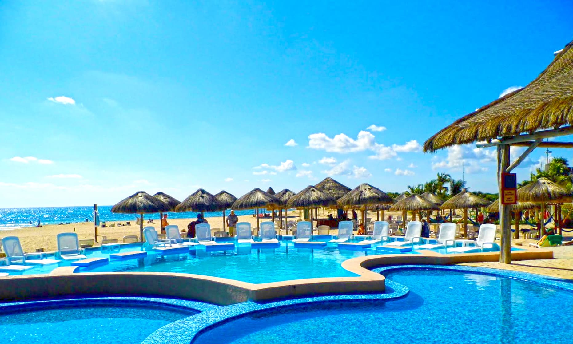 Cozumel Bar Hop Tour - Cozumel excursion photo 2